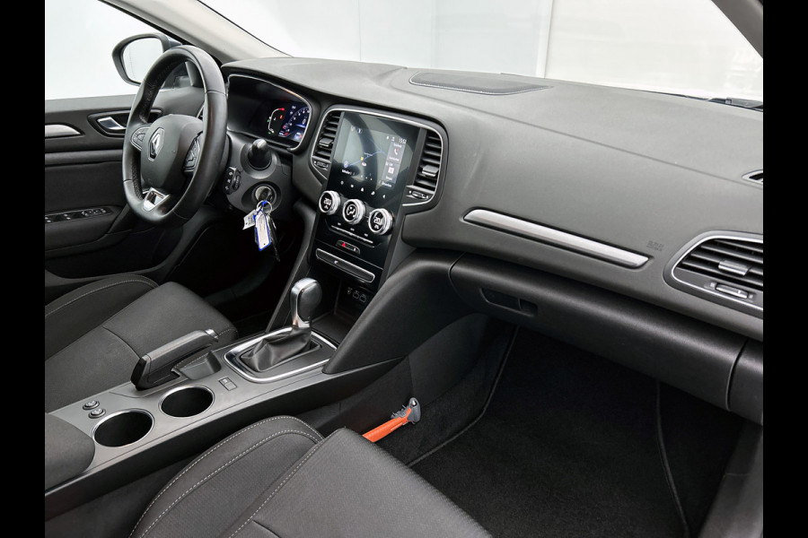 Renault Mégane Estate 1.3 TCe 141PK Automaat Zen / Trekhaak / Navigatie / Pdc.A / Airco-ecc./ Xenon / Apk 11-2026