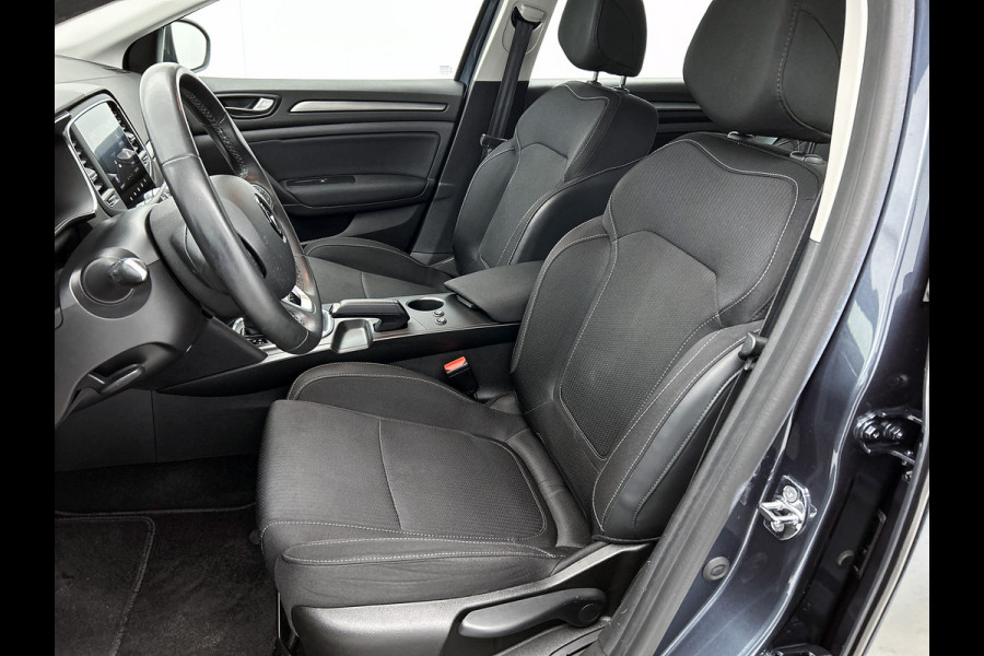 Renault Mégane Estate 1.3 TCe 141PK Automaat Zen / Trekhaak / Navigatie / Pdc.A / Airco-ecc./ Xenon / Apk 11-2026