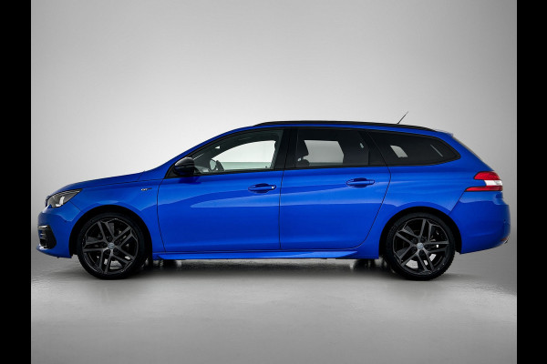 Peugeot 308 SW 1.2 131PK GT Automaat / Distributie vv.bij 102.000KM / Trekhaak / 1/2 Leder / Pdc+Camera / Navi./ Xenon / / Apk 06-2027