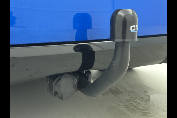 Peugeot 308 SW 1.2 131PK GT Automaat / Distributie vv.bij 102.000KM / Trekhaak / 1/2 Leder / Pdc+Camera / Navi./ Xenon / / Apk 06-2027