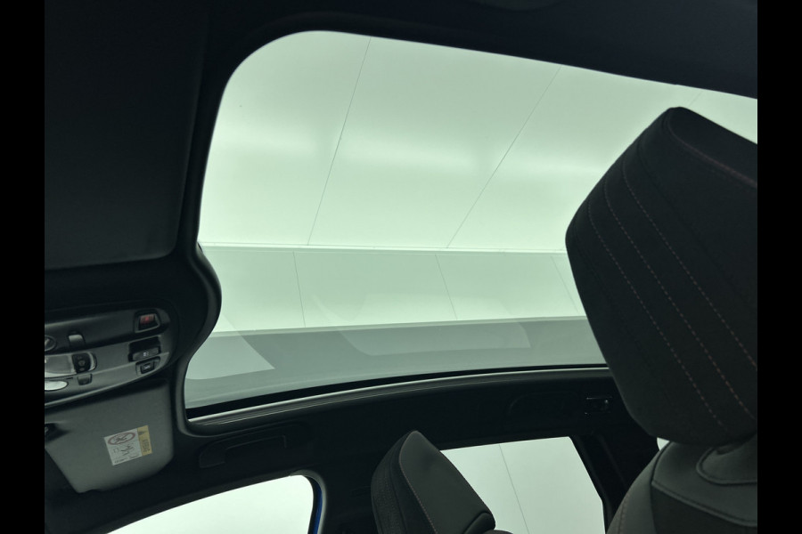 Peugeot 308 SW 1.2 131PK GT Automaat / Distributie vv.bij 102.000KM / Trekhaak / 1/2 Leder / Pdc+Camera / Navi./ Xenon / / Apk 06-2027