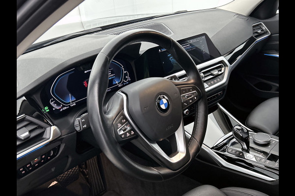 BMW 3 Serie Touring 330e High Executive(Dealer OnderH, Navi Pro, 360 Camera, SfeerV, PDC V+A, Adapt Cruise Con, Etc)