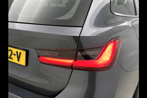 BMW 3 Serie Touring 330e High Executive(Dealer OnderH, Navi Pro, 360 Camera, SfeerV, PDC V+A, Adapt Cruise Con, Etc)