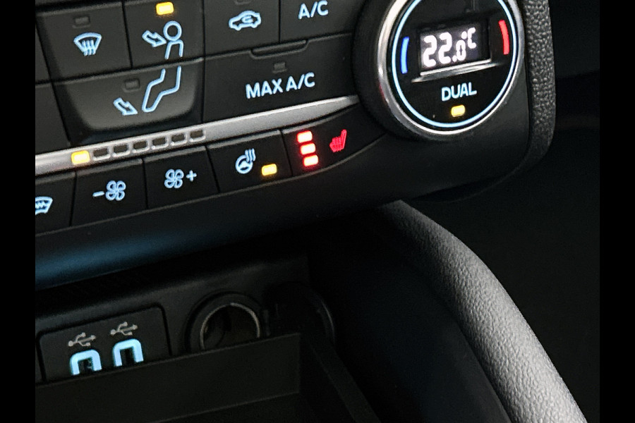 Ford FOCUS Wagon 1.5D ST Line X Business / Panoramadak / Pdc+camera / Cruise adap /Stuur-Stoelverwarming / B&O audio / Parking-Technology-Winter Pack / Apk 04-2026