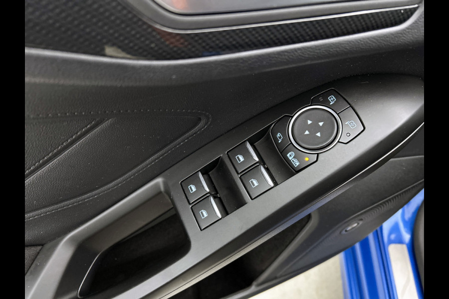 Ford FOCUS Wagon 1.5D ST Line X Business / Panoramadak / Pdc+camera / Cruise adap /Stuur-Stoelverwarming / B&O audio / Parking-Technology-Winter Pack / Apk 04-2026