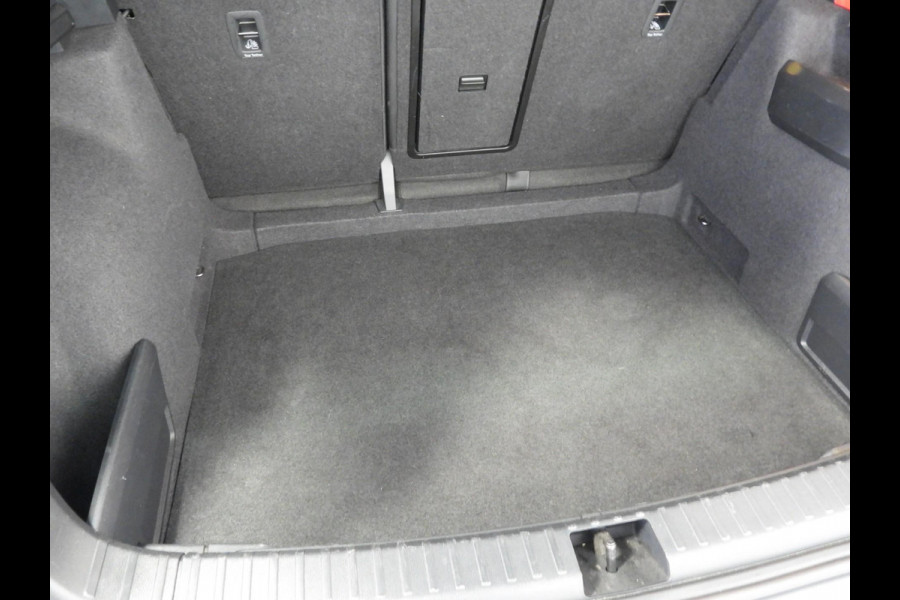 Škoda Karoq 1.0 TSI Ambition NAVI/CAMERA/CLIMA/LED/16"LMV!