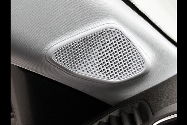 Peugeot 208 1.5 HDi Blue Allure / Navigatie / Pdc.+Camera / Airco-ecc./ Radio-multimedia / / Apk nieuw