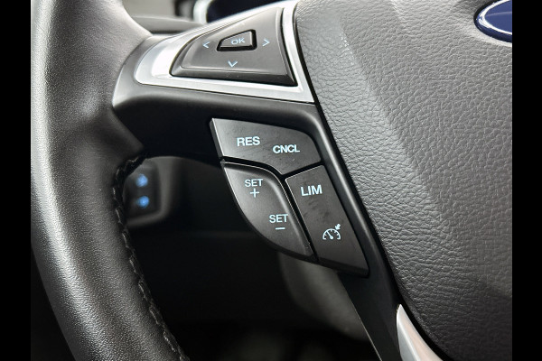 Ford Mondeo Wagon 2.0 Hybrid Titanium Automaat / Pdc.V+A / Navigatie / Radio-multimedia /  Airco-ecc. / Apk 12-2027
