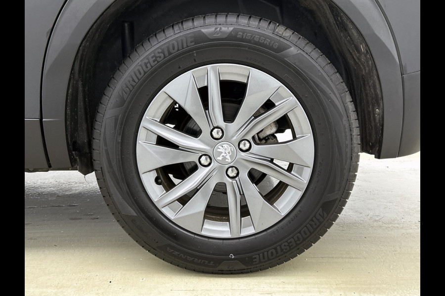 Peugeot 2008 1.5 HDi Blue Active / Trekhaak / Airco-ecc./ Pdc+Camera / Navigatie / Radio multimedia / Apk 12-2026