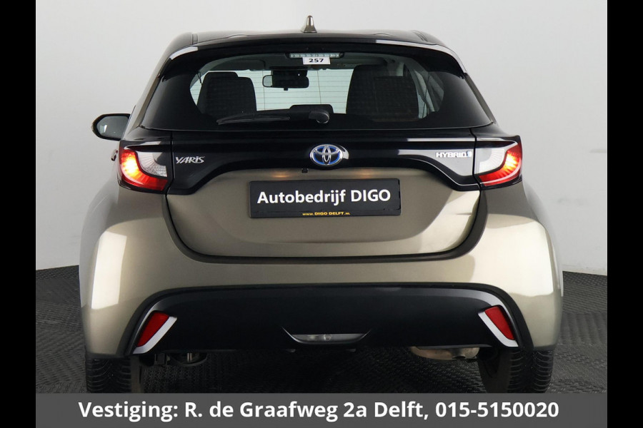 Toyota Yaris 1.5 Hybrid Active | Navigatie | Camera | Cruise control | Lane assist |