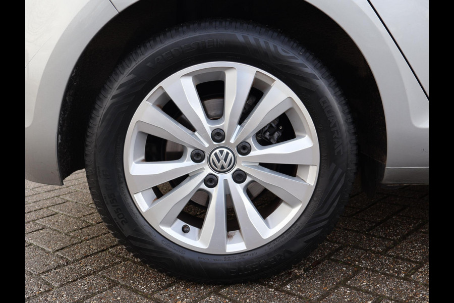 Volkswagen Golf 1.6 TDI 116 PK AUT. *1e EIGENAAR / BTW* + MASSAGE | CARPLAY | ADAPTIVE CRUISE | TREKHAAK | STOELVERW. | DAB