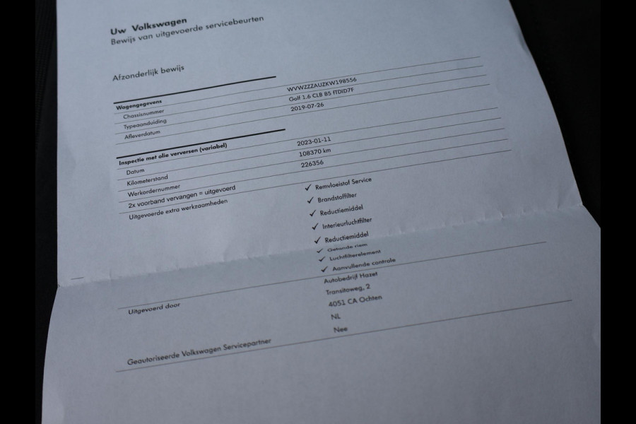 Volkswagen Golf 1.6 TDI 116 PK AUT. *1e EIGENAAR / BTW* + MASSAGE | CARPLAY | ADAPTIVE CRUISE | TREKHAAK | STOELVERW. | DAB