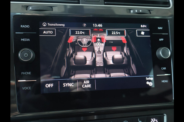 Volkswagen Golf 1.6 TDI 116 PK AUT. *1e EIGENAAR / BTW* + MASSAGE | CARPLAY | ADAPTIVE CRUISE | TREKHAAK | STOELVERW. | DAB