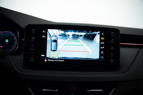 Škoda Kamiq 1.0 TSI Monte Carlo |Glazen Dak|Camera|ACC|Stoelverwarming|Stuurverwarming|Dodehoek|