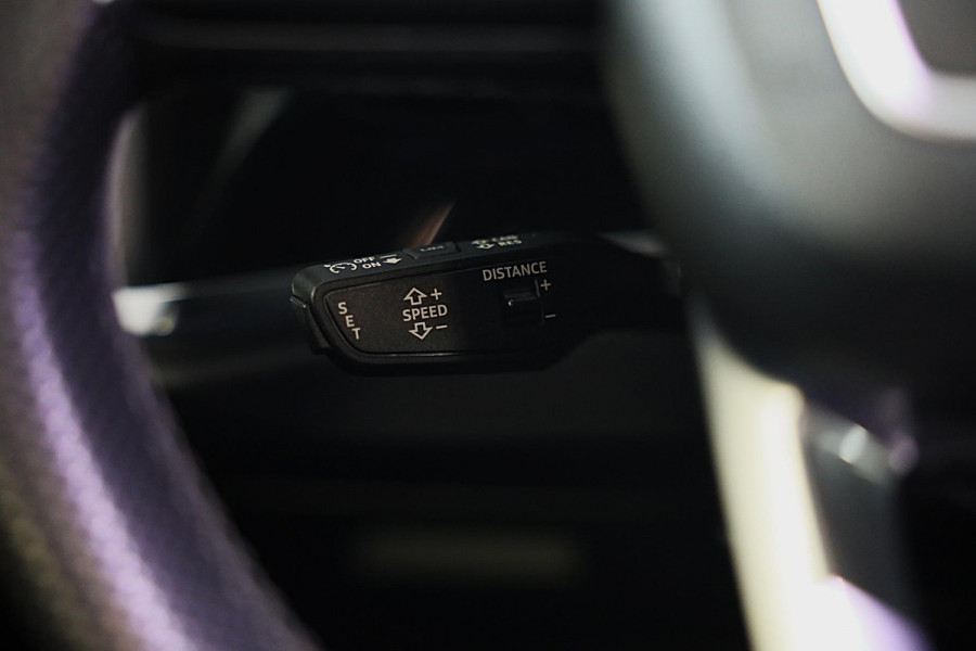 Audi Q3 45 TFSI e RSQ3 Look / 245 PK / Memory / 360 Camera / Sonos / ACC / Open Pano / Virtual Cockpit / Matrix / Pdc / 21 Inch