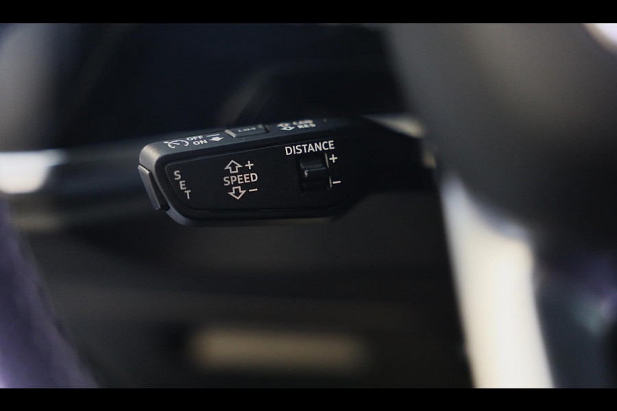 Audi Q3 45 TFSI e RSQ3 Look / 245 PK / Memory / 360 Camera / Sonos / ACC / Open Pano / Virtual Cockpit / Matrix / Pdc / 21 Inch