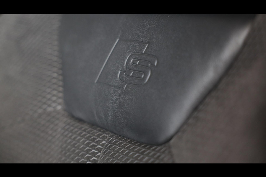 Audi Q3 45 TFSI e RSQ3 Look / 245 PK / Memory / 360 Camera / Sonos / ACC / Open Pano / Virtual Cockpit / Matrix / Pdc / 21 Inch