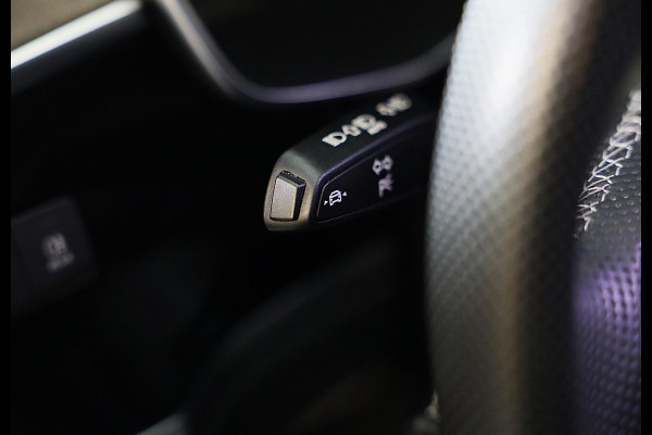 Audi Q3 45 TFSI e RSQ3 Look / 245 PK / Memory / 360 Camera / Sonos / ACC / Open Pano / Virtual Cockpit / Matrix / Pdc / 21 Inch