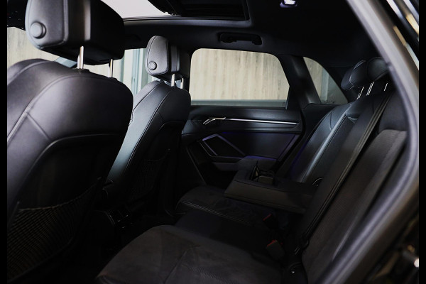 Audi Q3 45 TFSI e RSQ3 Look / 245 PK / Memory / 360 Camera / Sonos / ACC / Open Pano / Virtual Cockpit / Matrix / Pdc / 21 Inch