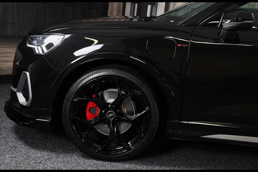 Audi Q3 45 TFSI e RSQ3 Look / 245 PK / Memory / 360 Camera / Sonos / ACC / Open Pano / Virtual Cockpit / Matrix / Pdc / 21 Inch