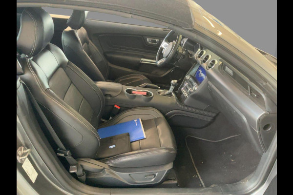 Ford Mustang Convertible 5.0 V8 GT 450pk | EU versie | Voorstoelen verwarmd en geventileerd | Bang&Olufsen | Achteruitrijcamera | Adaptive cruise control