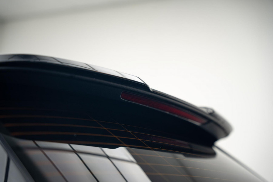 Audi A3 Sportback 30 TFSI S edition |Pano|Leder|Lane Assist|Stoelverwarming|