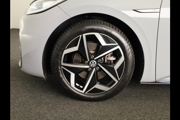 Volkswagen ID.3 First Plus 58 kWh | Navigatie | Parkeersensoren | Achteruitrijcamera | Stoelverwarming |