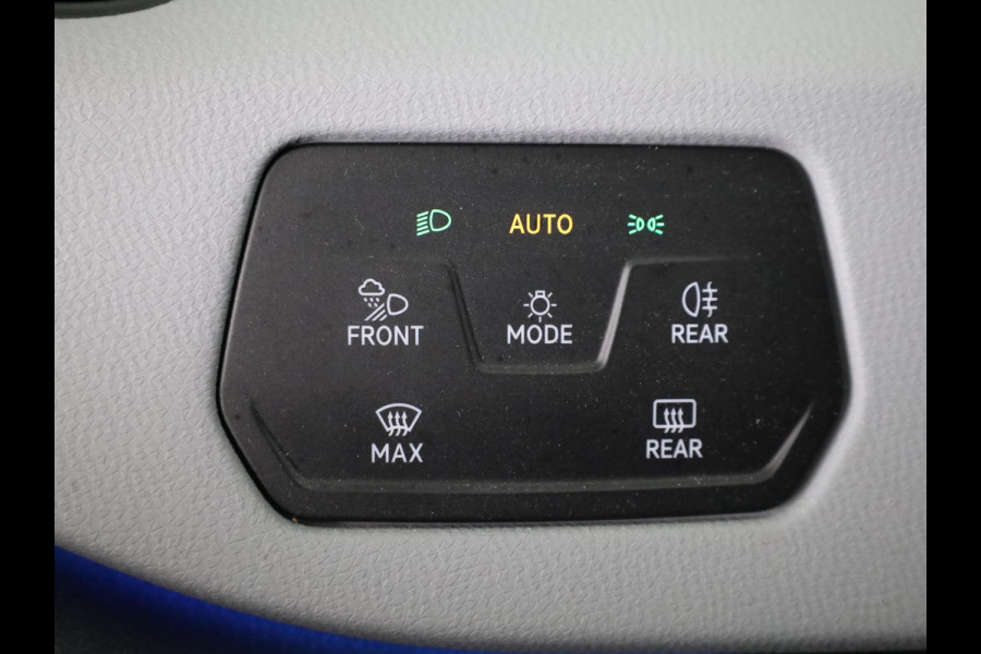 Volkswagen ID.3 First Plus 58 kWh | Navigatie | Parkeersensoren | Achteruitrijcamera | Stoelverwarming |