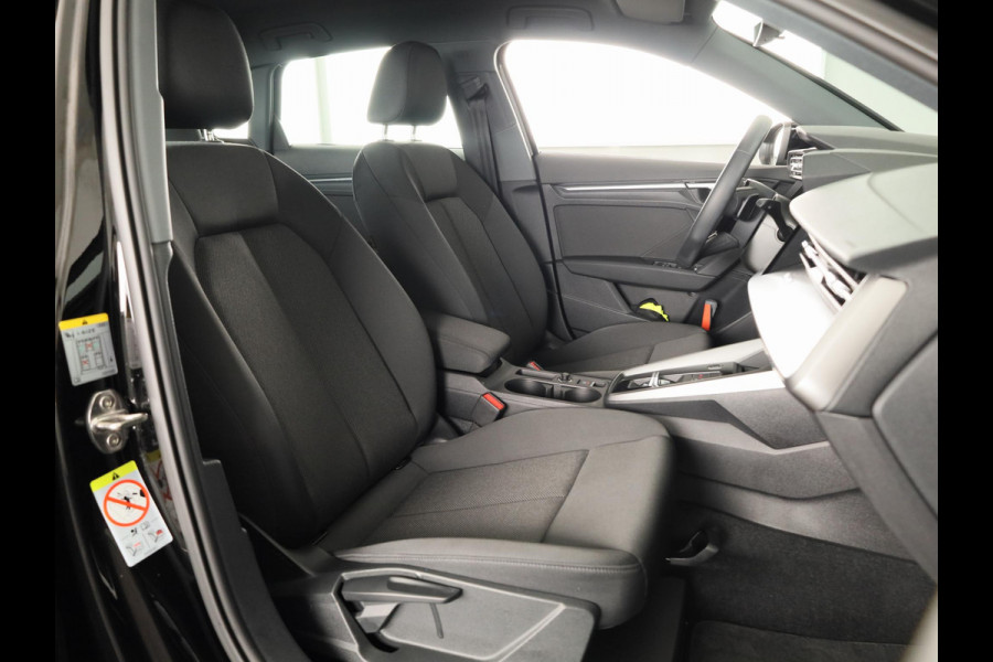 Audi A3 Sportback 30 TFSI Pro Line 110 pk S-tronic | Verlengde garantie | Navigatie via App | Parkeersensoren achter | Autom. airco |