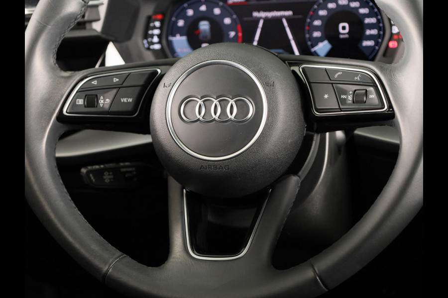 Audi A3 Sportback 30 TFSI Pro Line 110 pk S-tronic | Verlengde garantie | Navigatie via App | Parkeersensoren achter | Autom. airco |