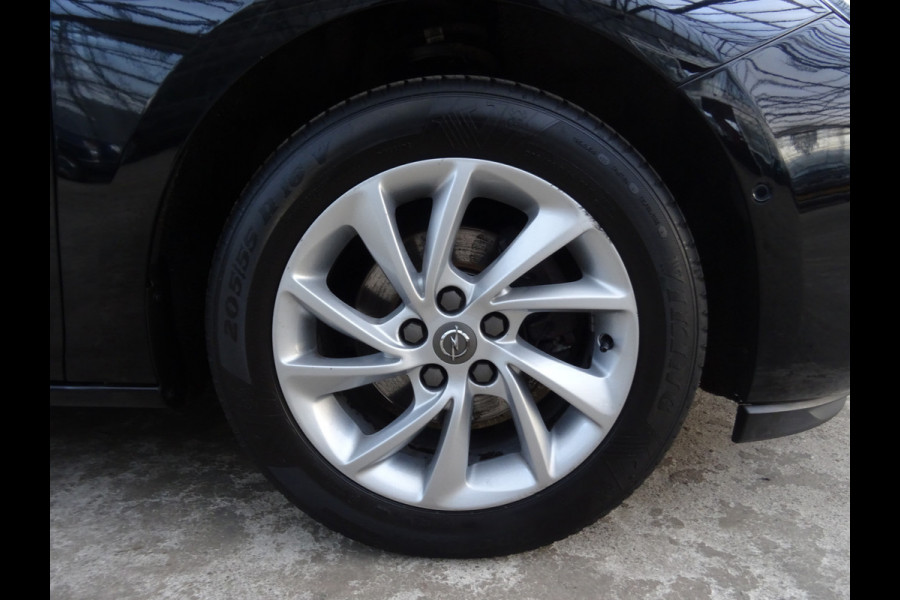 Opel Astra Sports Tourer 1.4 Innovation * LUXE UITVOERING !!