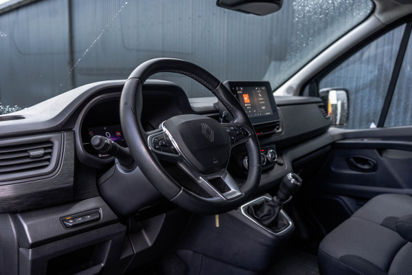 Renault Trafic 2.0dCi 130 L2H1 Advance | 130PK | Digital display | LED | Cruise | Apple Carplay | Trekhaak