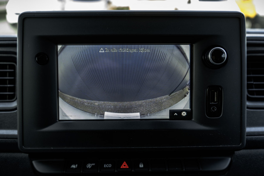 Renault Trafic 2.3dCi 145PK Bakwagen met deuren | LED | Camera | Navi | Airco