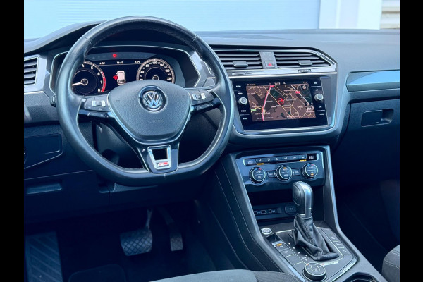 Volkswagen Tiguan 2.0 TSI 4Motion Highline Pano/Blindspot/Virtual