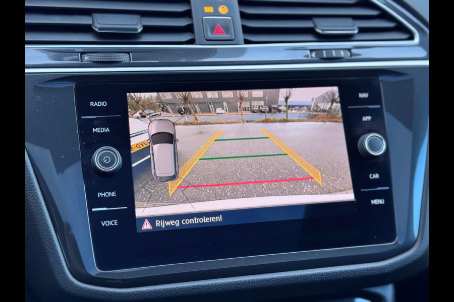 Volkswagen Tiguan 2.0 TSI 4Motion Highline Pano/Blindspot/Virtual