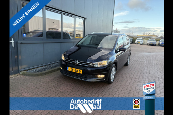 Volkswagen Touran 1.5 TSi 150pk Highline 7-persoons NAVI/CARPLAY/CLIMA/ADAPT/CRUISE/PDC