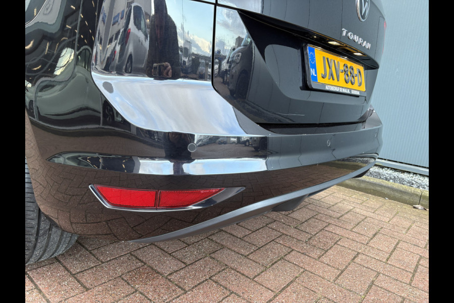 Volkswagen Touran 1.5 TSi 150pk Highline 7-persoons NAVI/CARPLAY/CLIMA/ADAPT/CRUISE/PDC