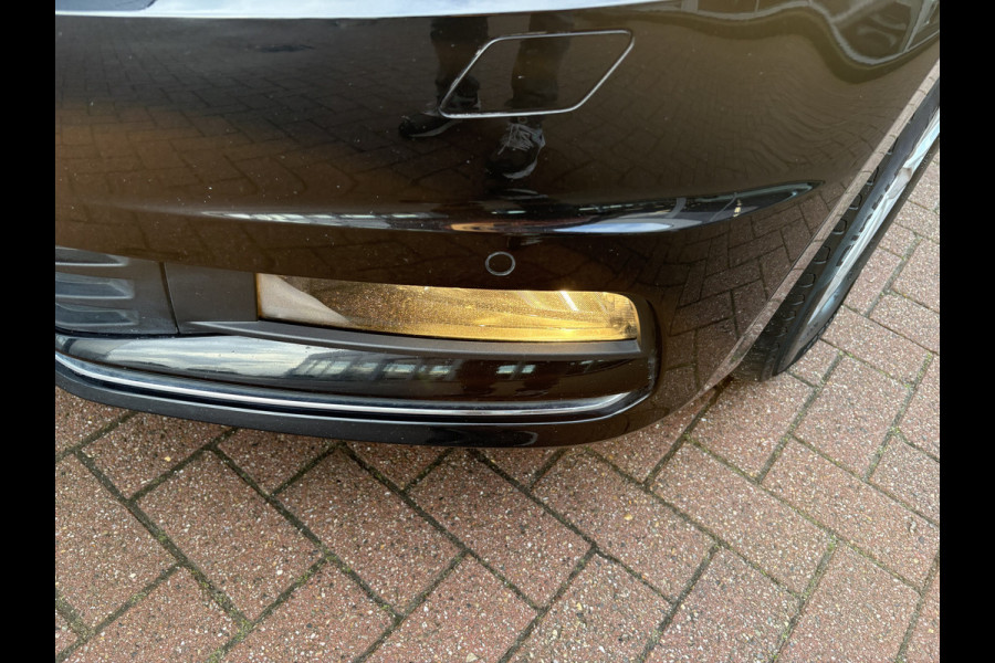 Volkswagen Touran 1.5 TSi 150pk Highline 7-persoons NAVI/CARPLAY/CLIMA/ADAPT/CRUISE/PDC