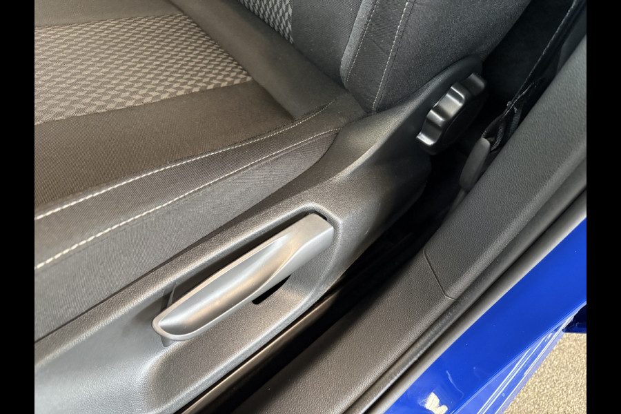 Škoda Fabia 1.0 TSi 95pk Business Edition 5-drs. PANORAMADAK/KEYLESS/VIRTUAL/CARPLAY/PDC/ADAPT.CRUISE/WINTERPACK