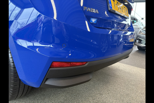 Škoda Fabia 1.0 TSi 95pk Business Edition 5-drs. PANORAMADAK/KEYLESS/VIRTUAL/CARPLAY/PDC/ADAPT.CRUISE/WINTERPACK