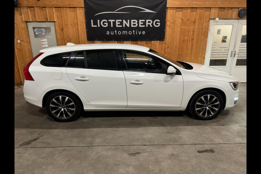Volvo V60 2.0 T3 Polar+ Dynamic CRUISE, CLIMA, ALL-IN PRIJS