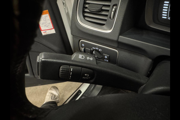 Volvo V60 2.0 T3 Polar+ Dynamic CRUISE, CLIMA, ALL-IN PRIJS