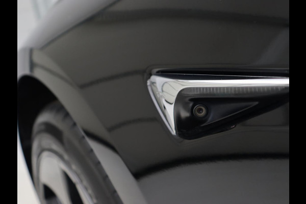 Tesla Model 3 Long Range AWD 75kWh | Panoramadak | Autopilot | Leder | Stoelverwarming | Full LED | Navigatie | Keyless | 18'' | Camera