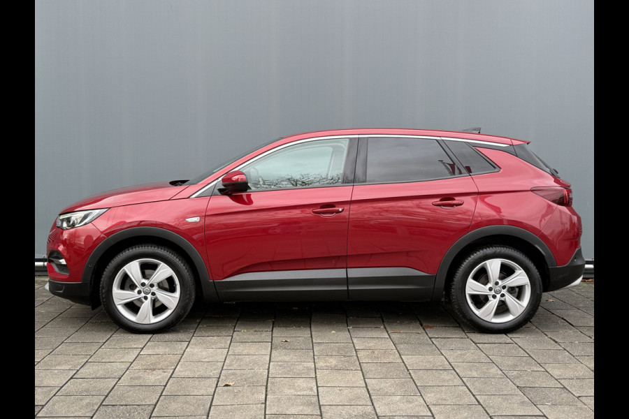 Opel Grandland X BWJ 2019 | 1.2T 131PK Bus Executive AUTOMAAT | TREKHAAK | CAMERA A | LEDER/STOF | NAVI | CLIMA | STOELVERW | CARPLAY | PRIVACY GLASS |