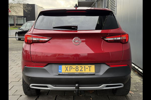 Opel Grandland X BWJ 2019 | 1.2T 131PK Bus Executive AUTOMAAT | TREKHAAK | CAMERA A | LEDER/STOF | NAVI | CLIMA | STOELVERW | CARPLAY | PRIVACY GLASS |