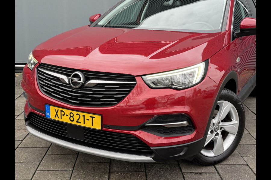 Opel Grandland X BWJ 2019 | 1.2T 131PK Bus Executive AUTOMAAT | TREKHAAK | CAMERA A | LEDER/STOF | NAVI | CLIMA | STOELVERW | CARPLAY | PRIVACY GLASS |