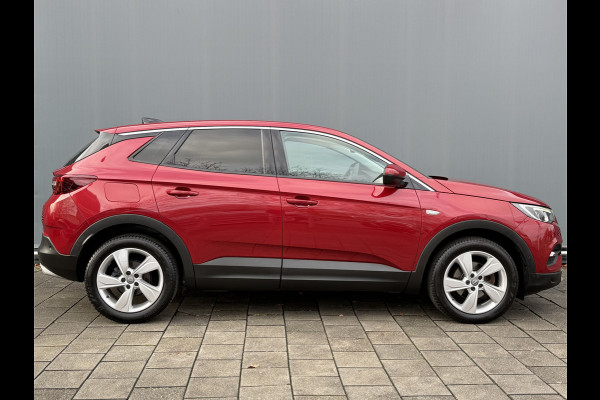 Opel Grandland X BWJ 2019 | 1.2T 131PK Bus Executive AUTOMAAT | TREKHAAK | CAMERA A | LEDER/STOF | NAVI | CLIMA | STOELVERW | CARPLAY | PRIVACY GLASS |