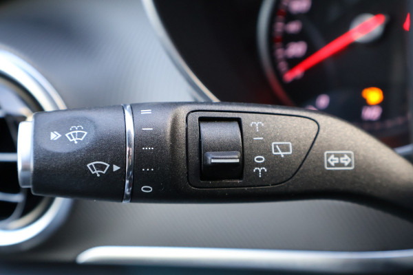 Mercedes-Benz V-Klasse 250d Lang DC Avantgarde Airco Navigatie 360Gr Camera