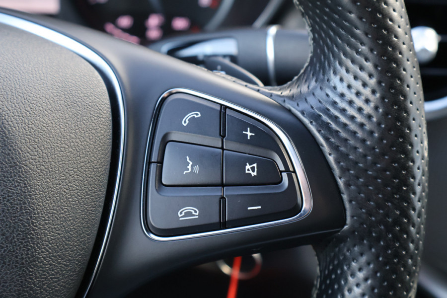 Mercedes-Benz V-Klasse 250d Lang DC Avantgarde Airco Navigatie 360Gr Camera