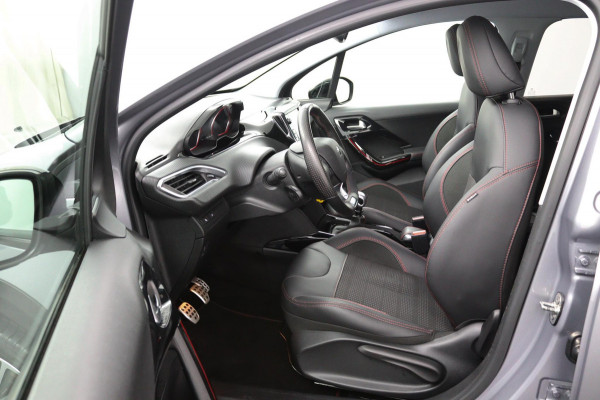 Peugeot 2008 1.2 GT-Line*ECC*CRUISE*NAVI*HAAK*CAM*CARPLAY*